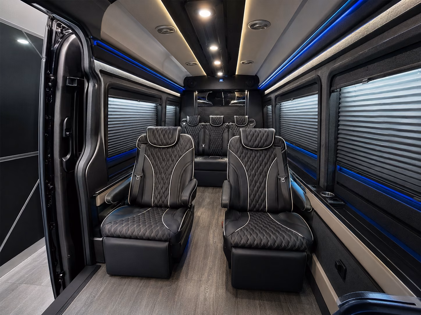 las vegas airport shuttle buses for employees