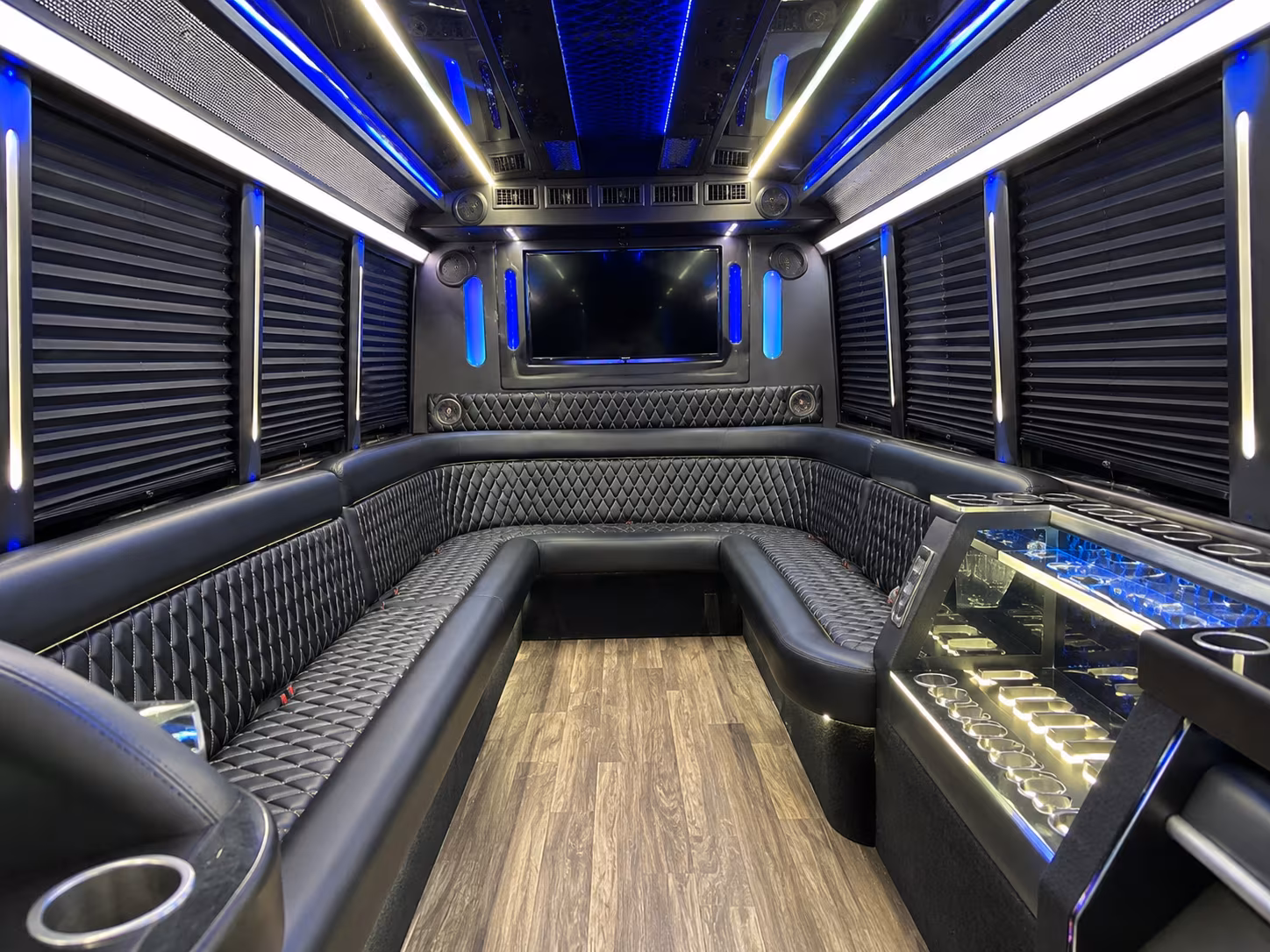 las vegas corporate retreat shuttle bus rentals